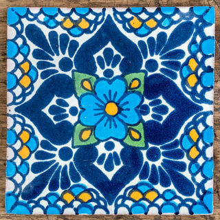 Flores Azul Tile