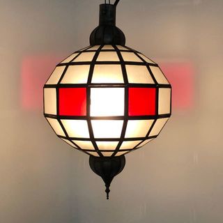 Deja Lantern Red