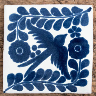 Golondrina Tile
