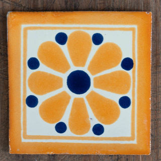 Daysi May Yellow Tile