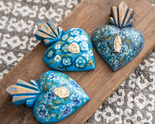 Milagro Wooden Sacred Heart Blue & White