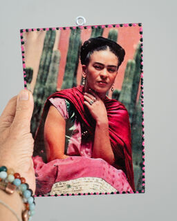 Medium Frida Kahlo Plaque 1