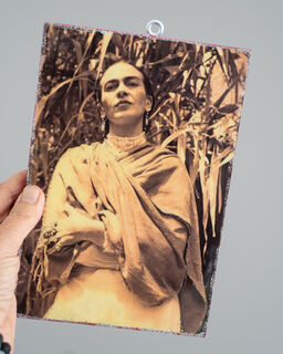 Medium Frida Kahlo Plaque 36