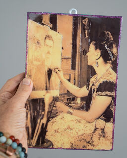 Medium Frida Kahlo Plaque 39