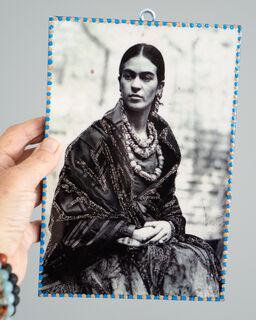 Medium Frida Kahlo Plaque 45
