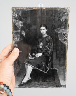 Medium Frida Kahlo Plaque 47