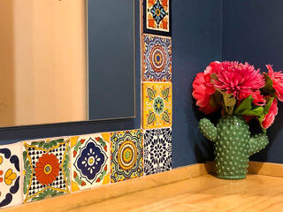 Tiled Mirror Surround