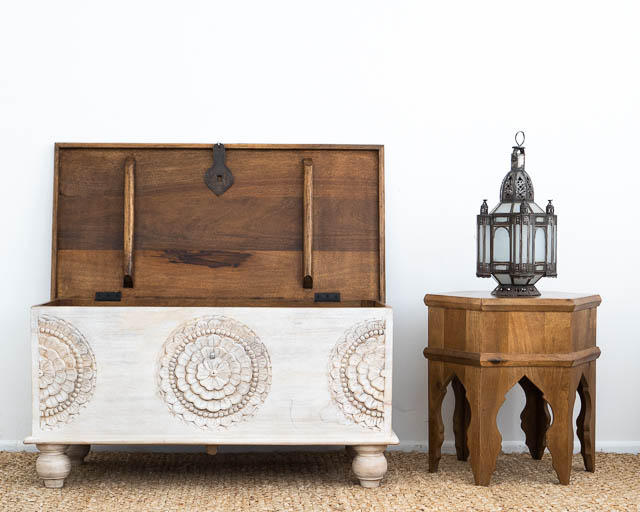Adhira Blanket Box White
