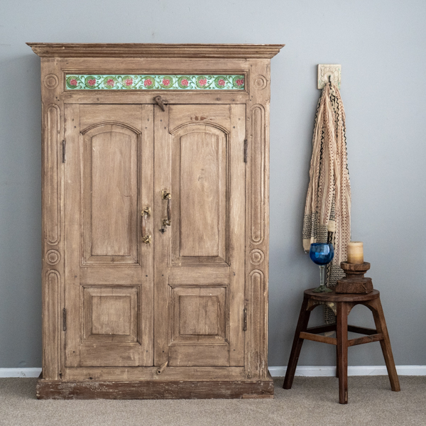 Jash Vintage Tallboy