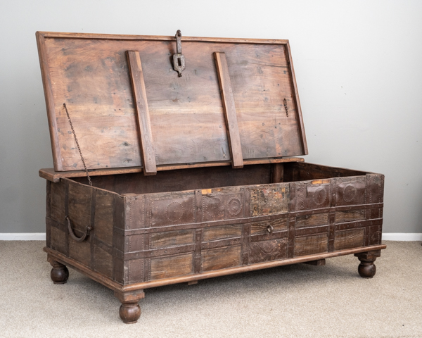Vintage Pittarah Blanket Box A