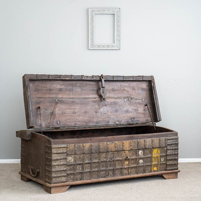 Vintage Pittarah Blanket Box B