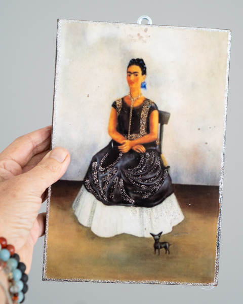 Medium Frida Kahlo Plaque 32