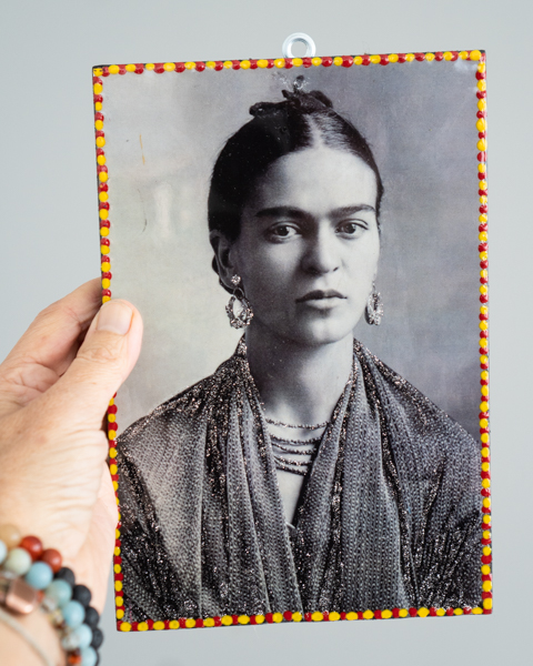 Medium Frida Kahlo Plaque 42