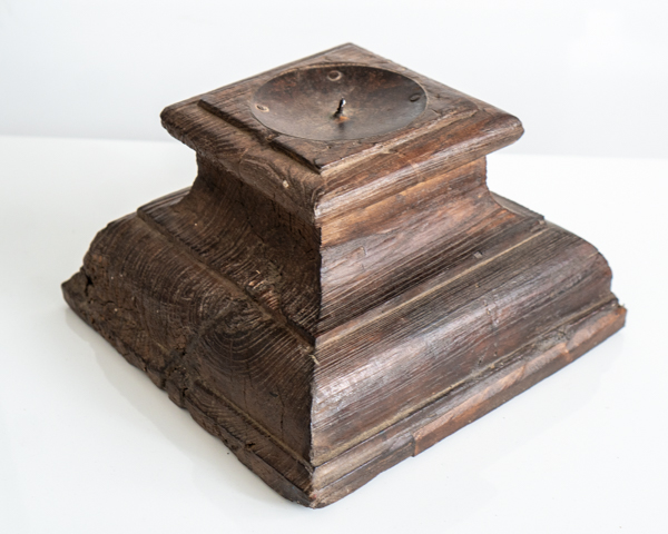 Pillar Candle Stand 12