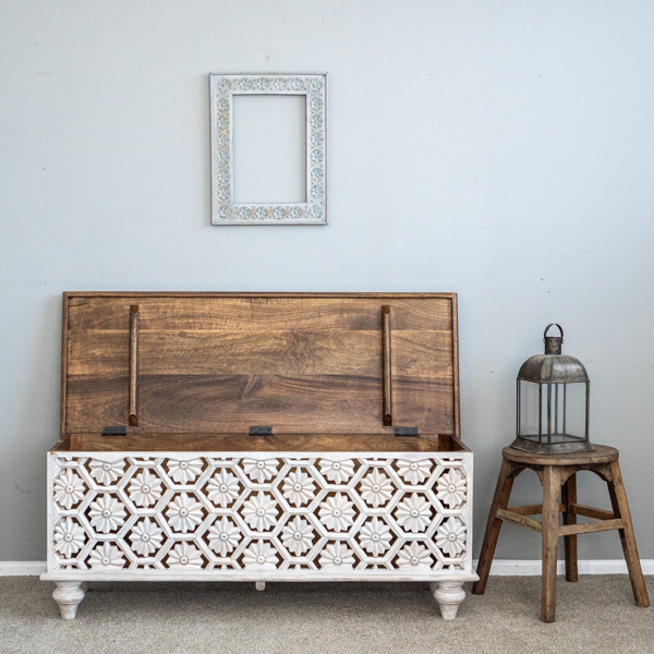 Flower Power Blanket Box Whitewashed