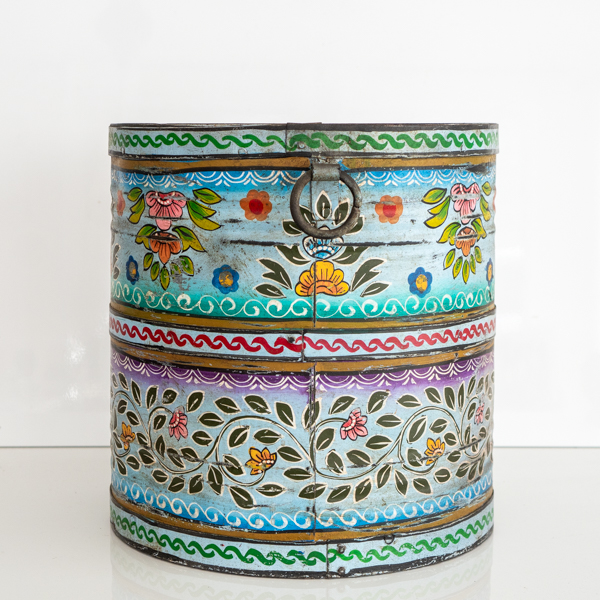 Painted Vintage Plant Holder 4