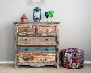 Nisha Drawers A