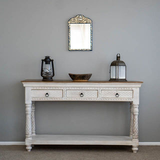 Pineapple Console White