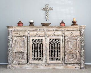 Munsiyari Sideboard