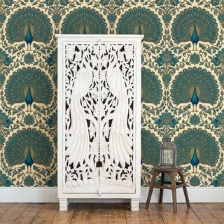 Peacock Tallboy White