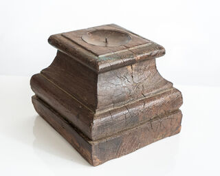 Pillar Candle Stand 11