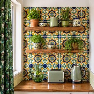 Open Shelves
